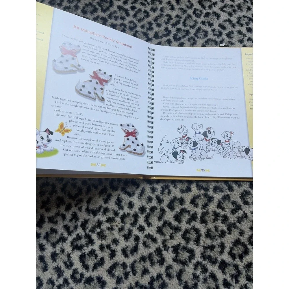 Vtg Disney Bakery Adrienne Berofsky (2000 1st, HC Spiral) Recipes‎ Magical Kids